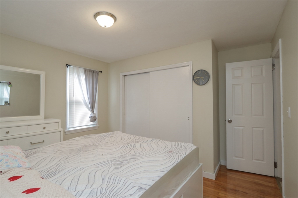 140 Eddy Street Springfield, MA 01104 - Photo 23 of 34