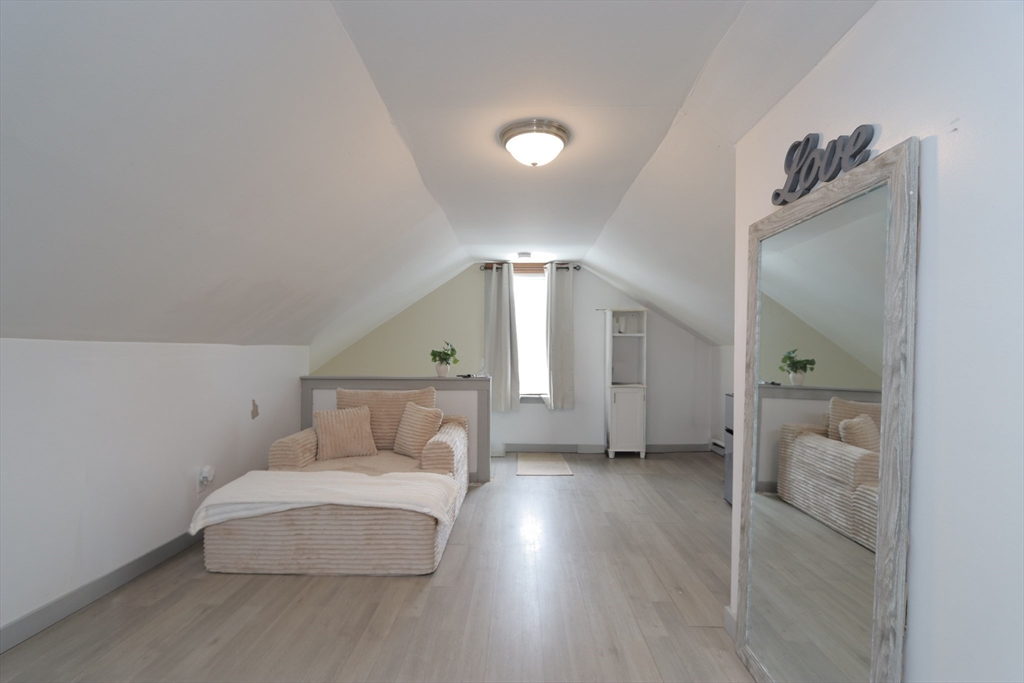 140 Eddy Street Springfield, MA 01104 - Photo 24 of 34