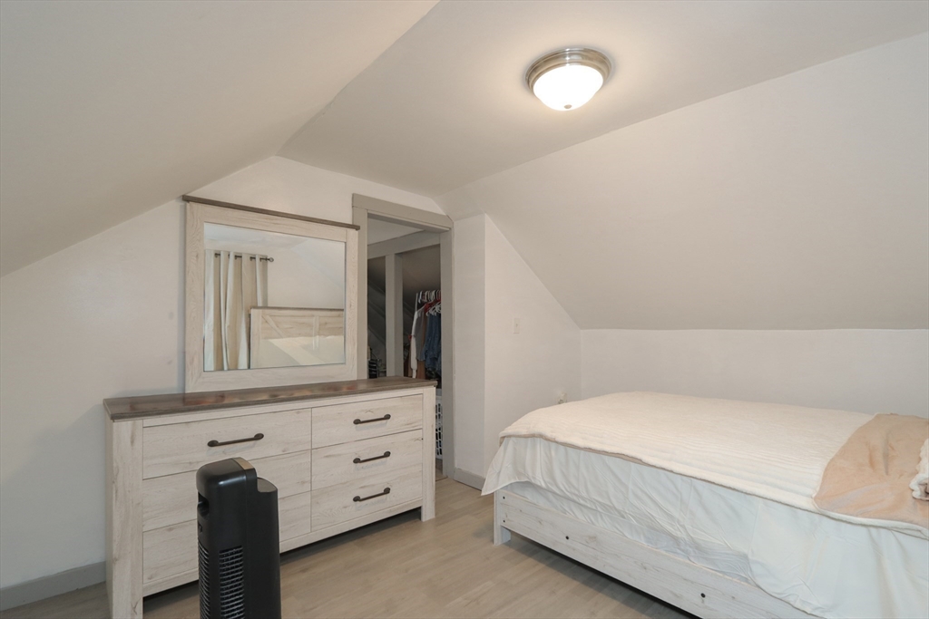 140 Eddy Street Springfield, MA 01104 - Photo 29 of 34