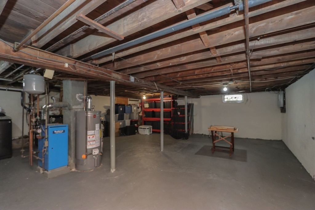 140 Eddy Street Springfield, MA 01104 - Photo 34 of 34