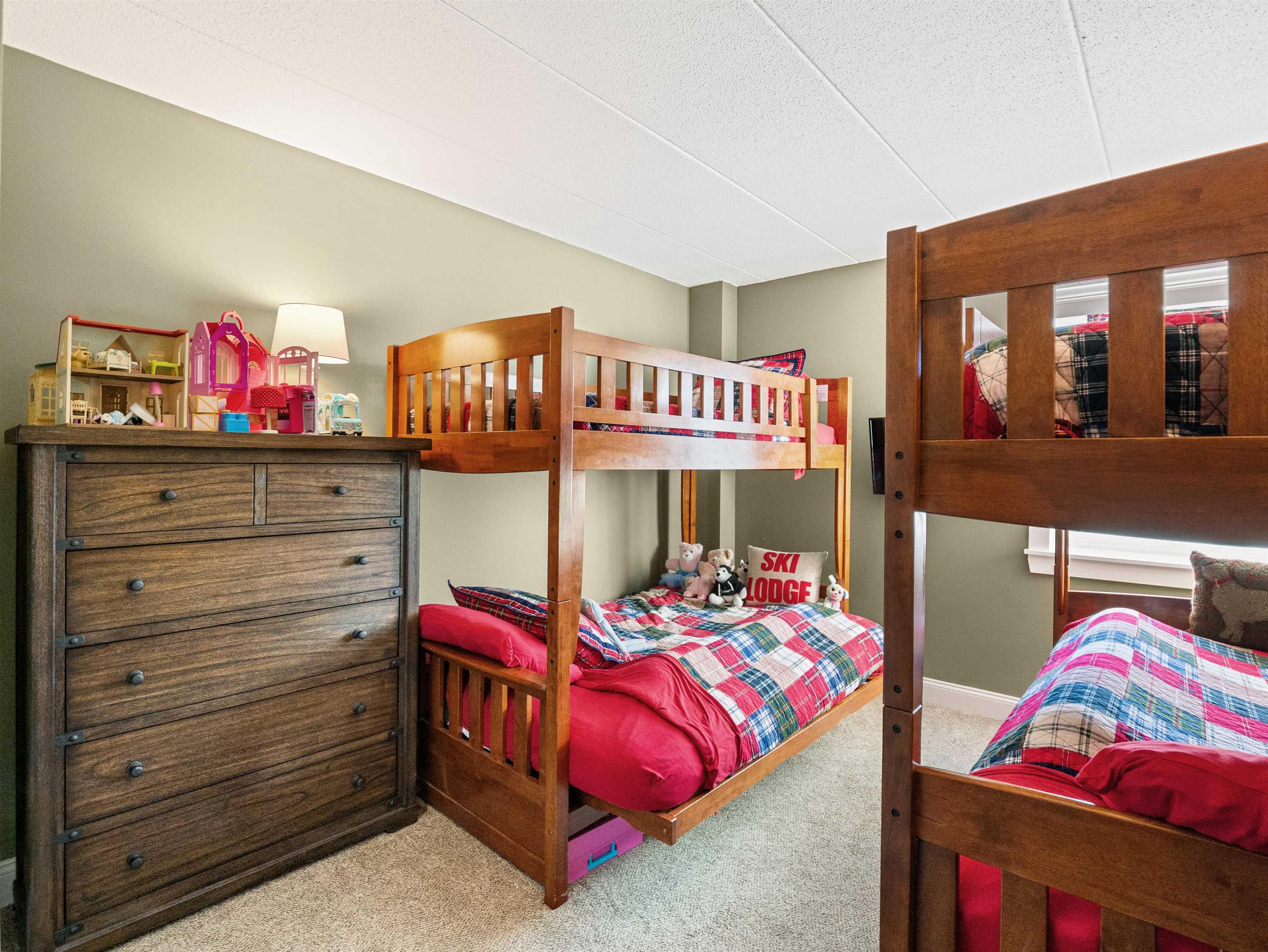 137 East Mountain Road, Unit 2F5 Killington, VT 05751 - Photo 15 of 39 Gallery Image 15