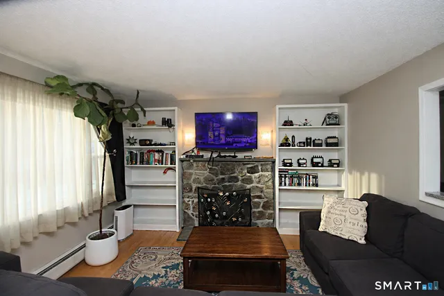 $485,500 | 3 Whitlock Avenue, Bethel, CT 06801