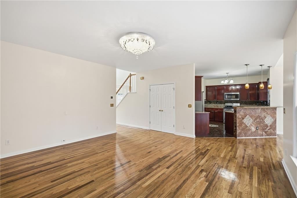 220 Ridge Bluff Lane Suwanee, GA 30024 - Photo 13 of 58