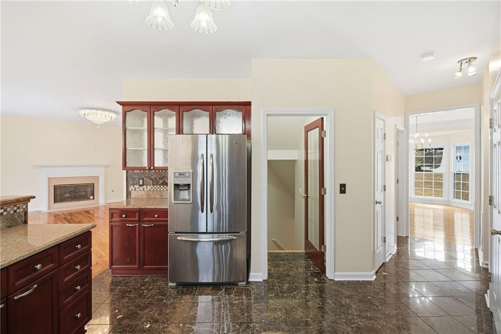 220 Ridge Bluff Lane Suwanee, GA 30024 - Photo 14 of 58