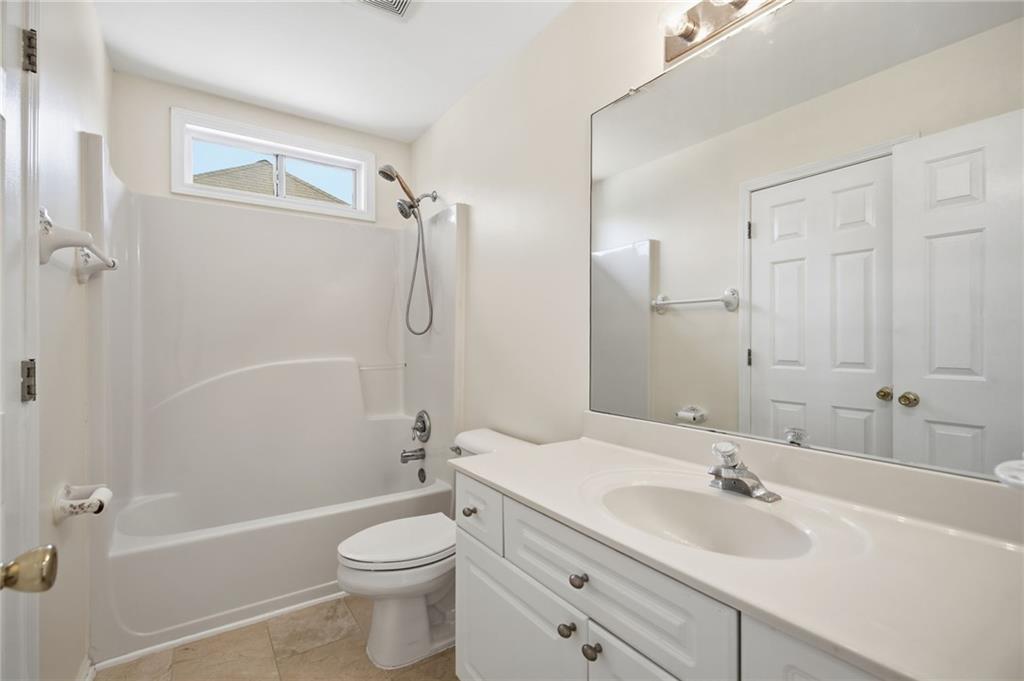 220 Ridge Bluff Lane Suwanee, GA 30024 - Photo 28 of 58