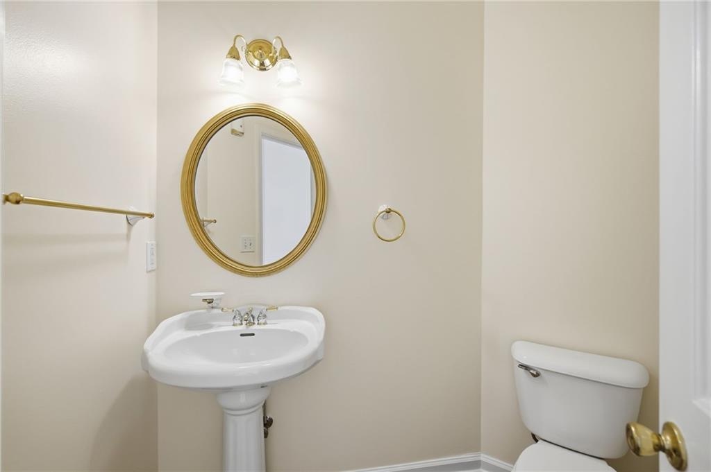 220 Ridge Bluff Lane Suwanee, GA 30024 - Photo 35 of 58