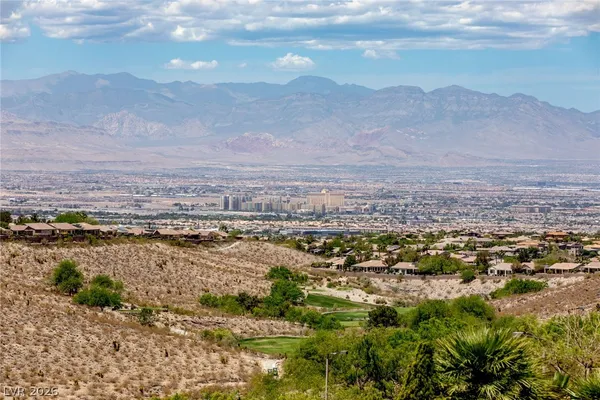 $4,995 | 7 Braelinn Drive, Henderson, NV 89052