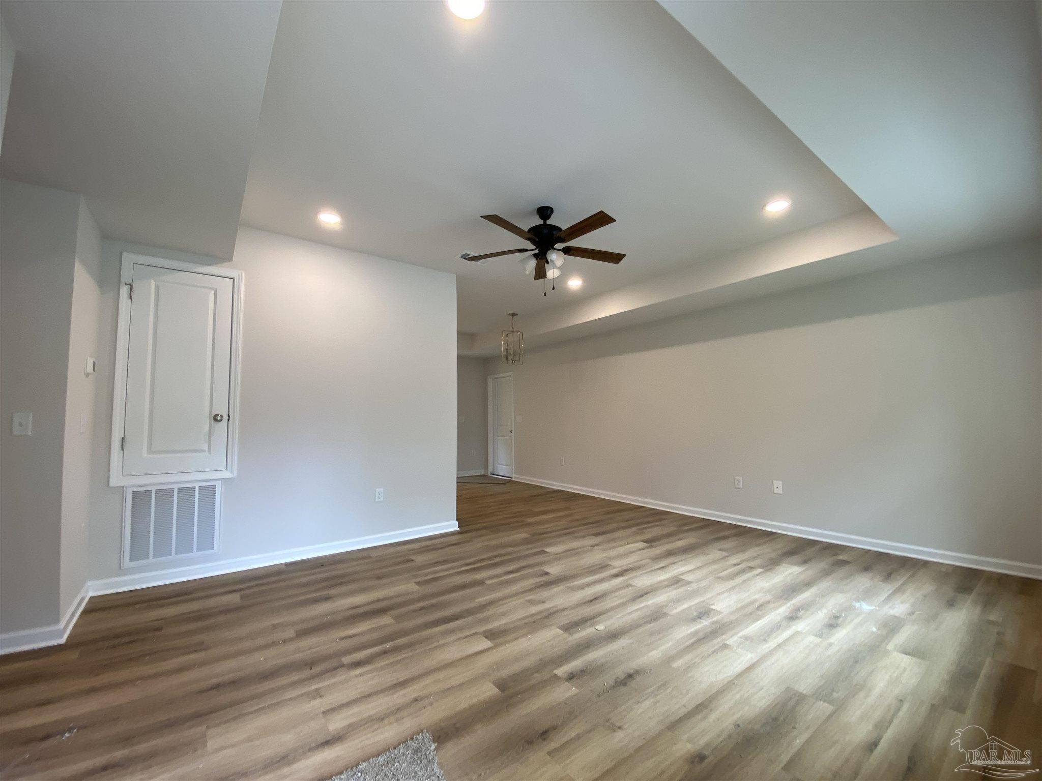 5615 Kingery Road Milton, FL 32583 - Photo 7 of 42 Gallery Image 7