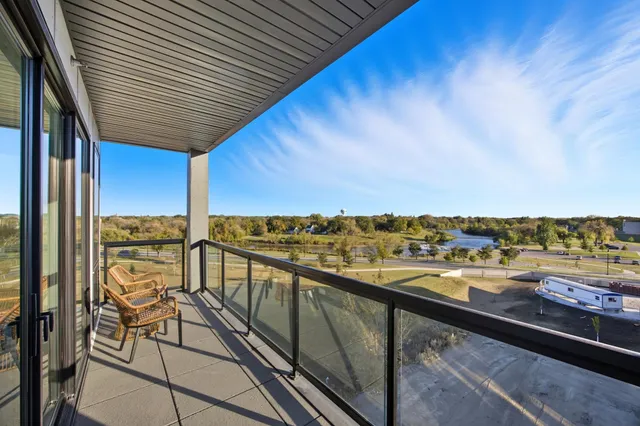 $630,000 | 300 Main Avenue, Unit 506, Fargo, ND 58103