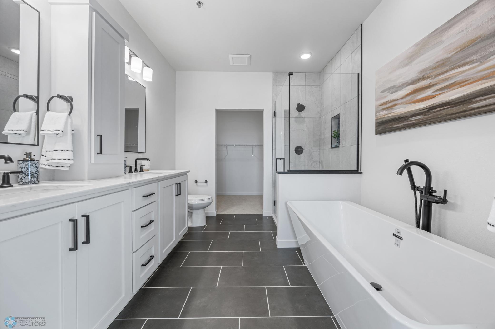 300 Main Avenue, Unit 506 Fargo, ND 58103 - Photo 20 of 39