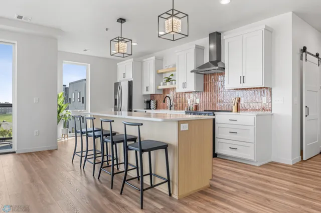 $630,000 | 300 Main Avenue, Unit 506, Fargo, ND 58103