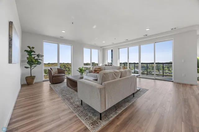 $630,000 | 300 Main Avenue, Unit 506, Fargo, ND 58103