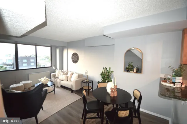 $529,000 | 1245 13th Street Northwest, Unit 902, Washington, DC 20005