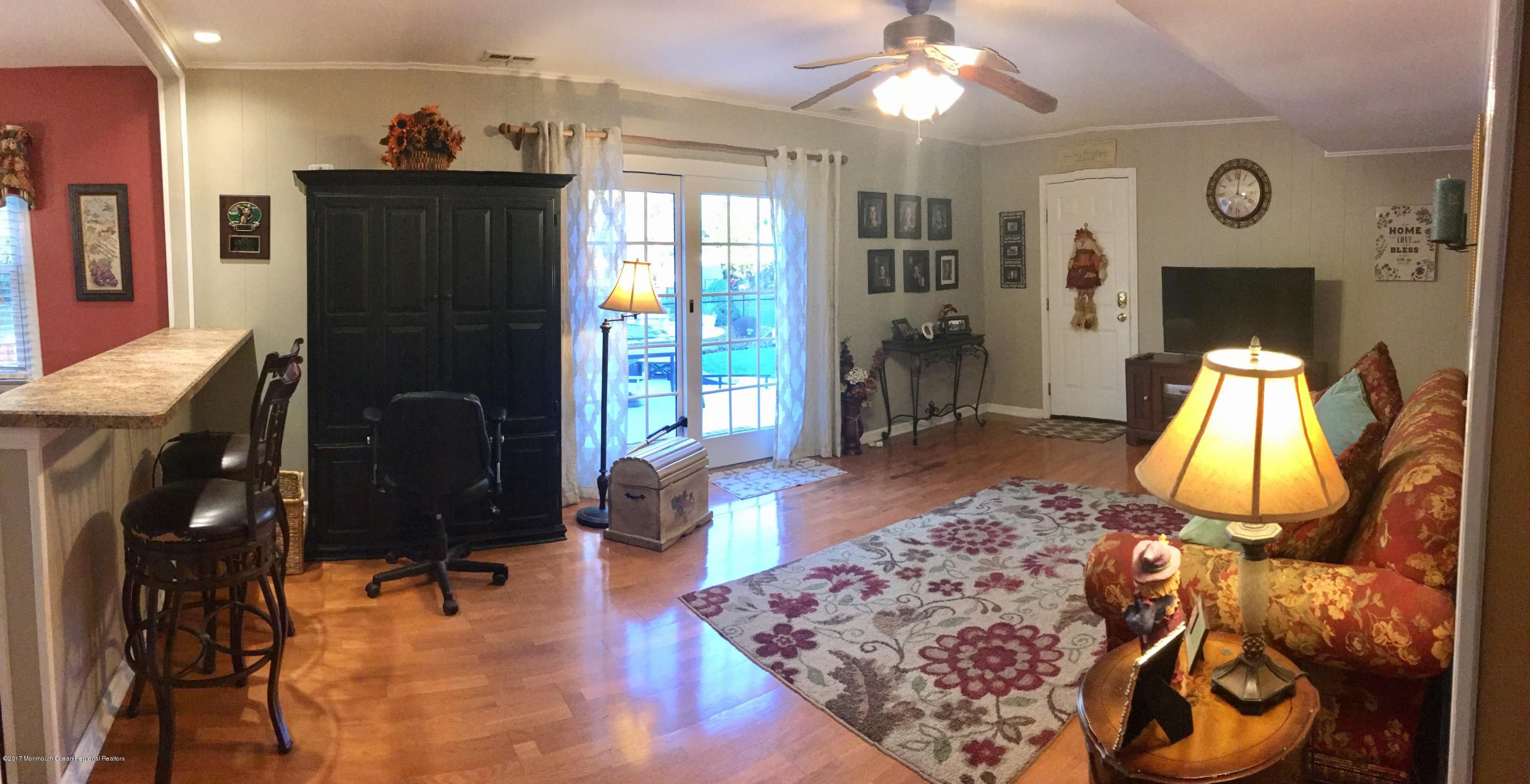 65 Wellington Road Freehold, NJ 07728 - Photo 3 of 12 B71DB91D-6C9B-46A2-A43F-3165F6A40306