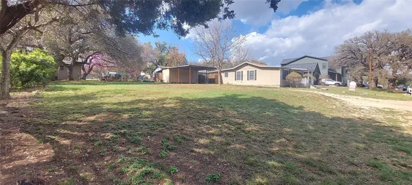 $270,000 | 10908 5th Street, Jonestown, TX 78645