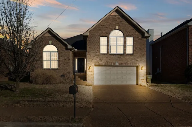 $2,450 | 7057 Sugarplum Road, Nashville, TN 37211