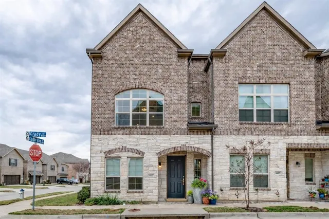 $445,000 | 4405 Grady Lane, Carrollton, TX 75010
