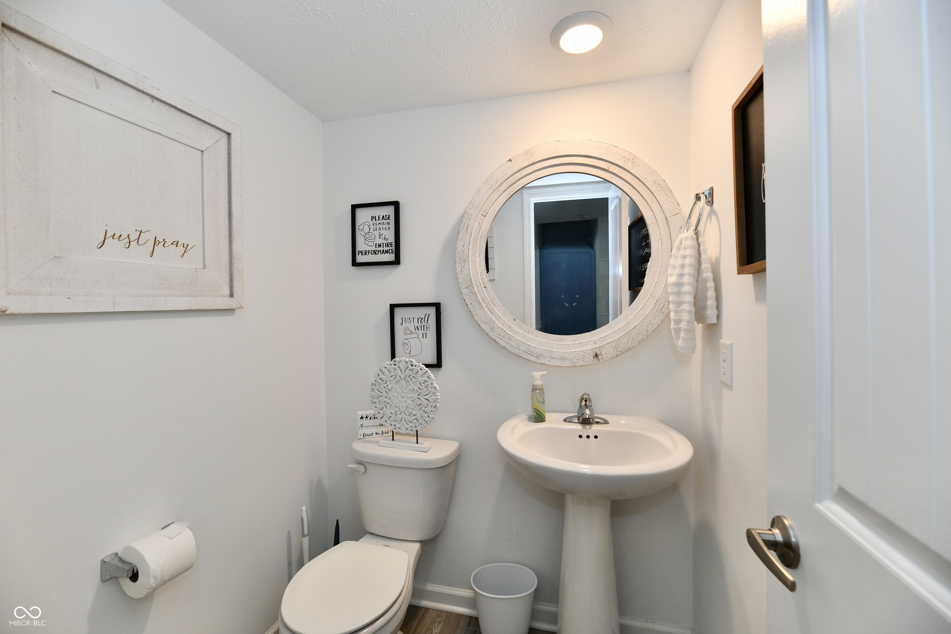 6883 Honeysuckle Way Pendleton, IN 46064 - Photo 14 of 68