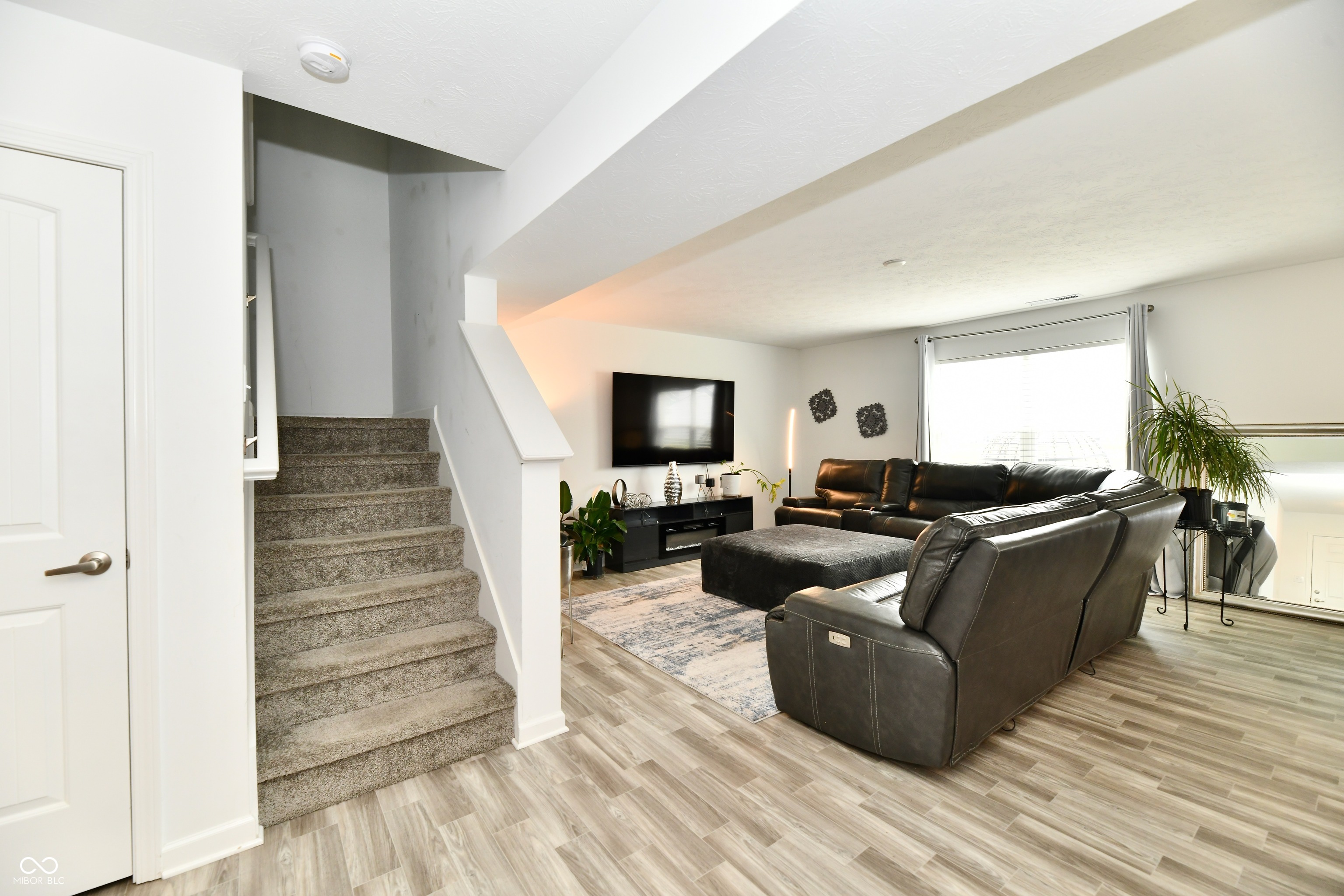 6883 Honeysuckle Way Pendleton, IN 46064 - Photo 15 of 68