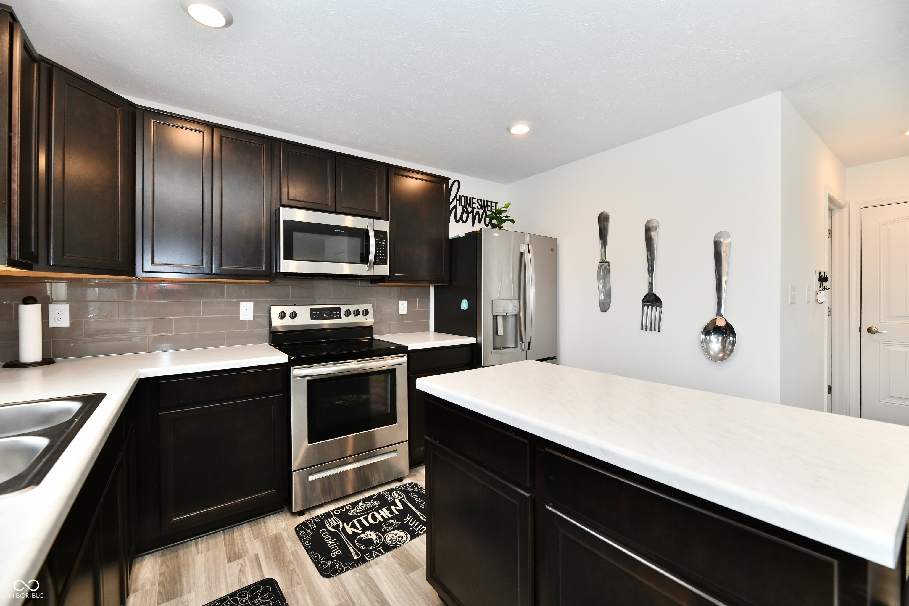 6883 Honeysuckle Way Pendleton, IN 46064 - Photo 26 of 68