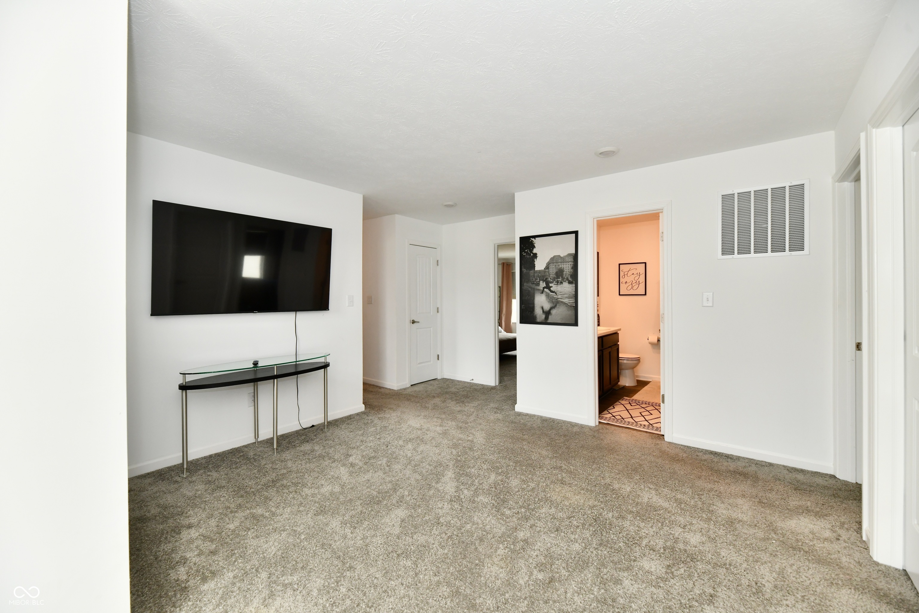 6883 Honeysuckle Way Pendleton, IN 46064 - Photo 38 of 68