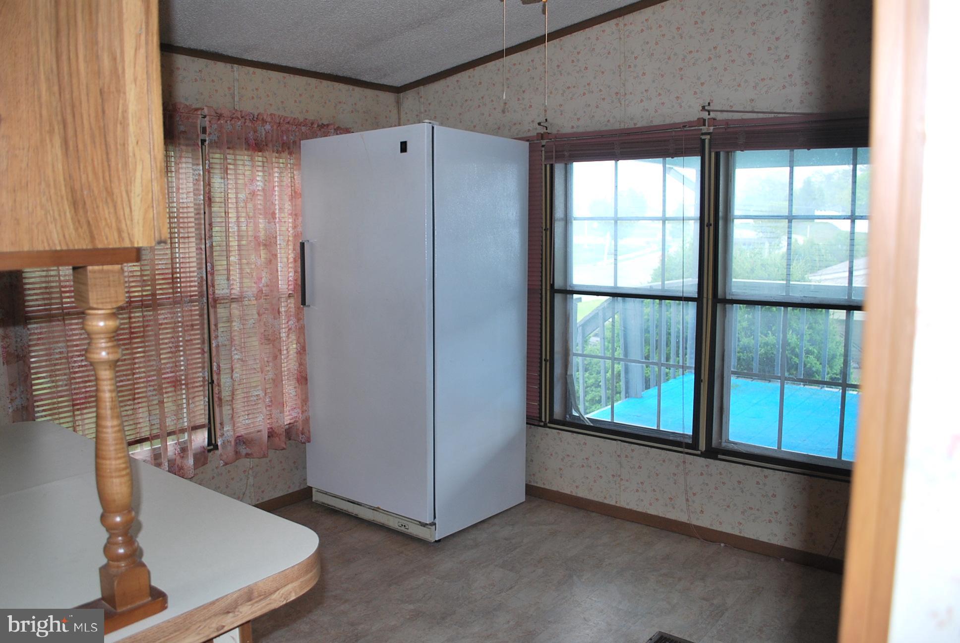 6 Hidden Noll Road Carlisle, PA 17013 - Photo 12 of 25 Wall to wall windows in the breakfast area