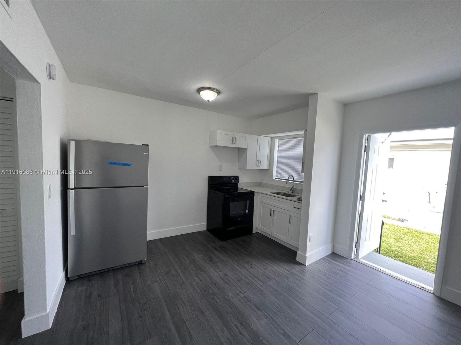 2150 Northwest 24th Street, Unit 5 Miami, FL 33142 - Photo 5 of 11