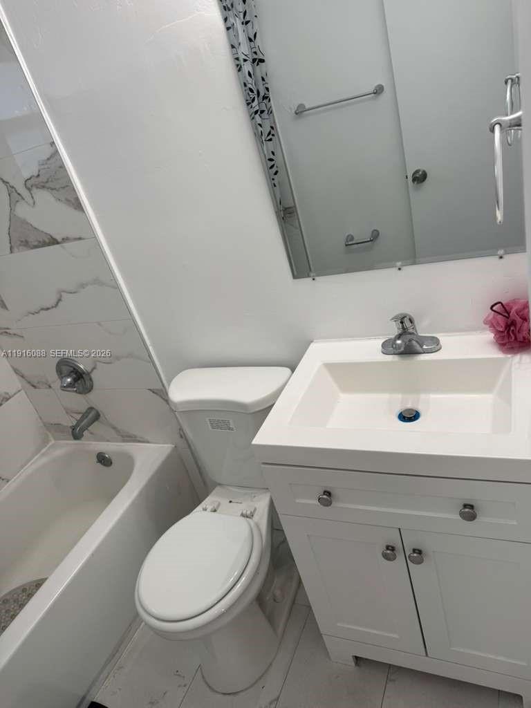 2150 Northwest 24th Street, Unit 5 Miami, FL 33142 - Photo 7 of 11