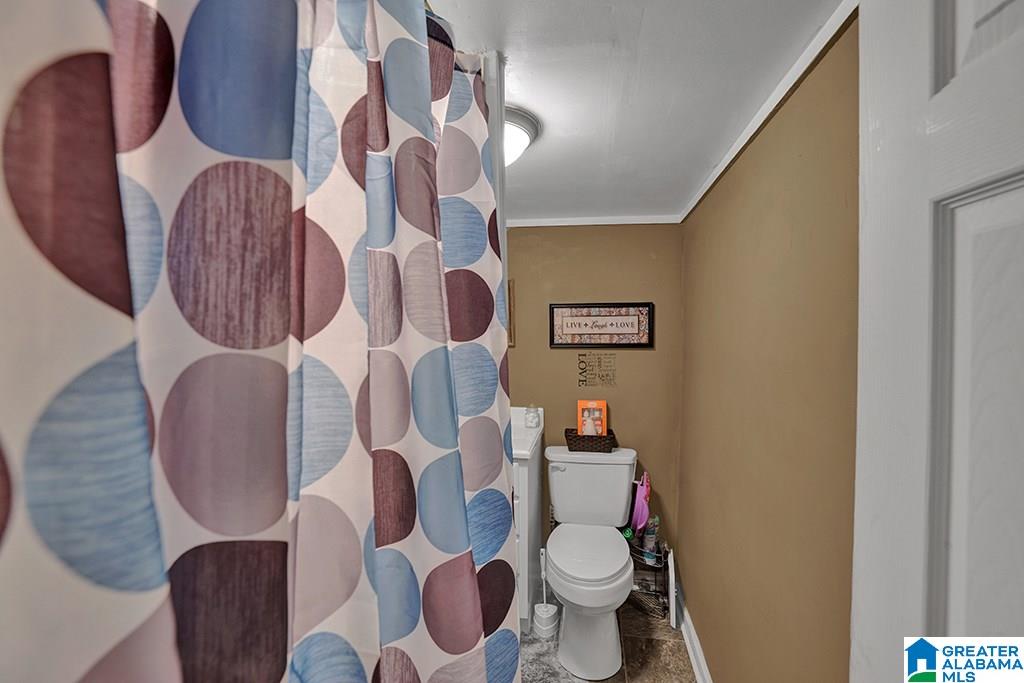 29 West 23rd Street Anniston, AL 36201 - Photo 9 of 15