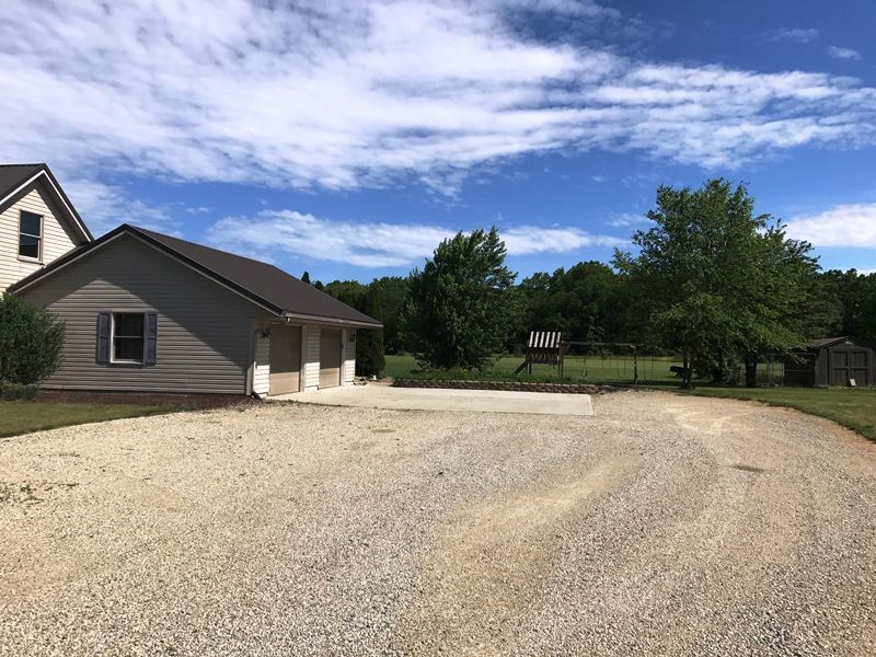 3737 Highway 27 Decatur, IN 46733 - Photo 3 of 21