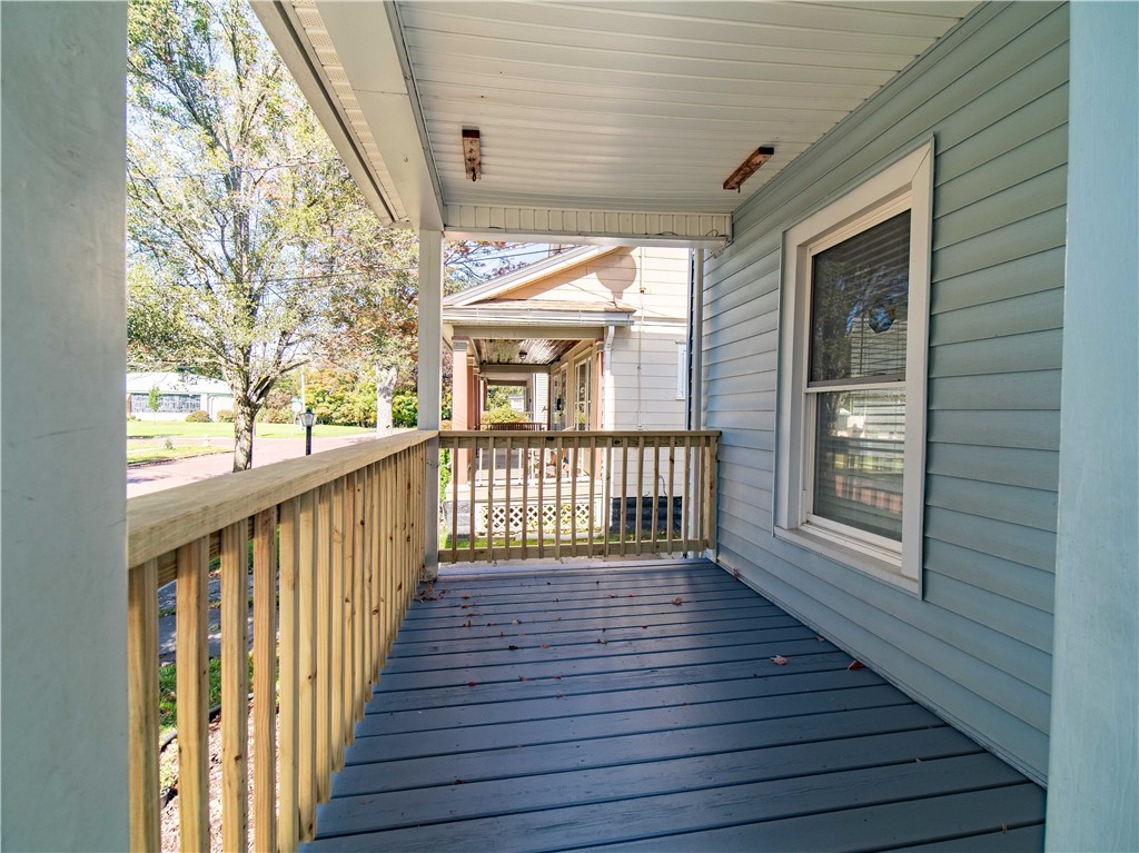 42 Chapman Street Jamestown, NY 14701 - Photo 9 of 24