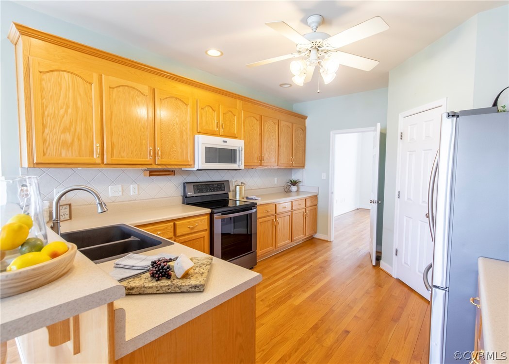 1210 Schroeder Road Powhatan, VA 23139 - Photo 12 of 50 LARGE KITCHEN WITH RECESSED LIGHTS