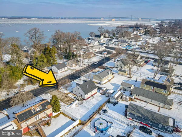 $329,900 | 8 Riviera Drive, Pennsville, NJ 08070