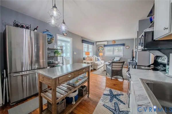 $469,000 | 6411 Holly Trail, Gloucester, VA 23061