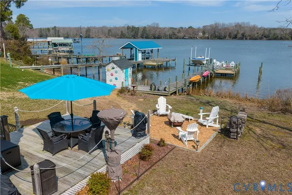 $469,000 | 6411 Holly Trail, Gloucester, VA 23061