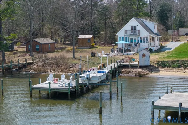 $469,000 | 6411 Holly Trail, Gloucester, VA 23061