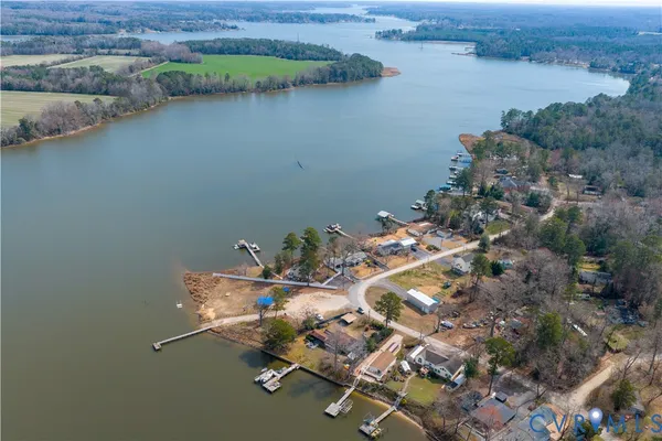 $469,000 | 6411 Holly Trail, Gloucester, VA 23061