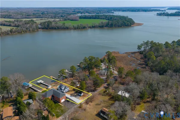 $469,000 | 6411 Holly Trail, Gloucester, VA 23061