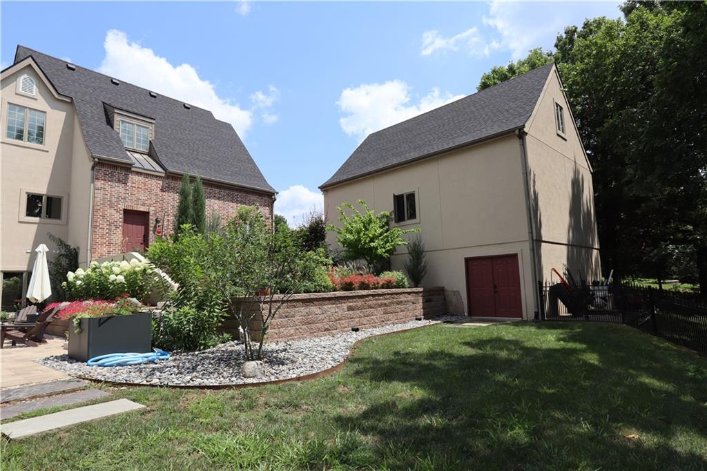 3622 Arbor Road Joplin, MO 64804 - Photo 9 of 49 Gallery Image 9