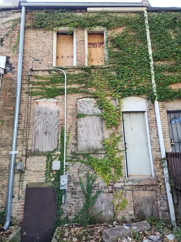 $63,000 | 10755 South Champlain Avenue, Chicago, IL 60628