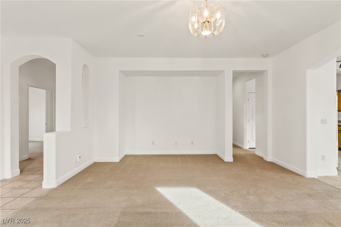 2926 Shimmering Bay Street Laughlin, NV 89029 - Photo 15 of 44