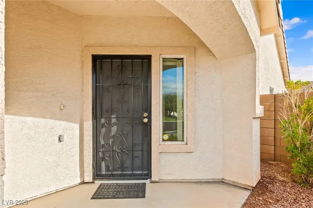 $349,000 | 2926 Shimmering Bay Street, Laughlin, NV 89029