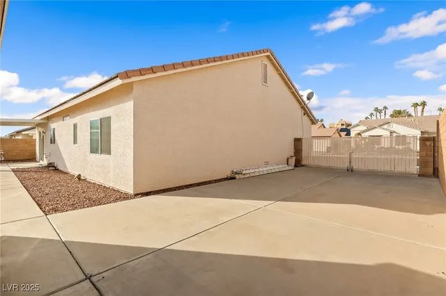 $349,000 | 2926 Shimmering Bay Street, Laughlin, NV 89029