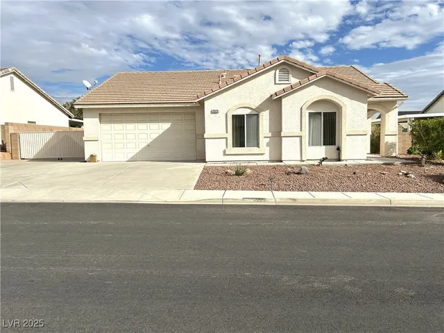 $349,000 | 2926 Shimmering Bay Street, Laughlin, NV 89029