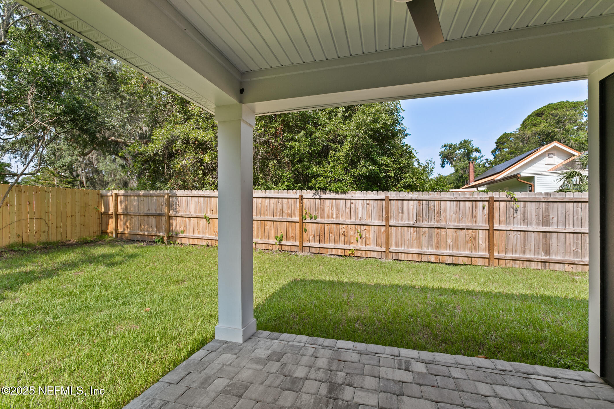 16 Sidney Street St. Augustine, FL 32084 - Photo 33 of 38 a view of a backyard with a garden