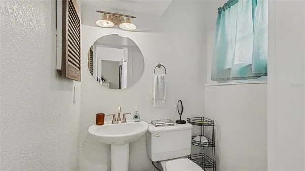 $279,000 | 10684 West Halls River Road, Unit 2, Homosassa, FL 34448