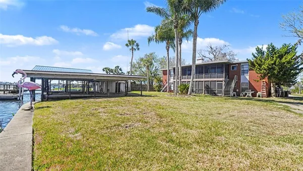 $279,000 | 10684 West Halls River Road, Unit 2, Homosassa, FL 34448