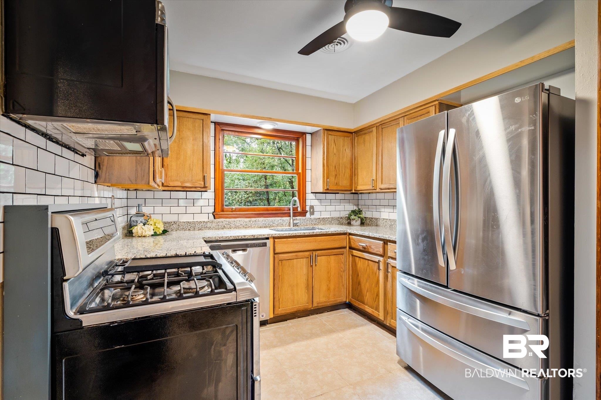 912 Wendover Road Mobile, AL 36608 - Photo 3 of 22