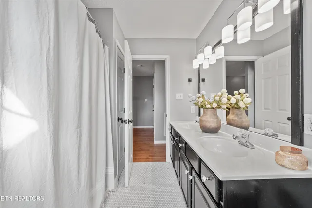 $549,900 | 3438 Bridlebrooke Drive, Knoxville, TN 37938