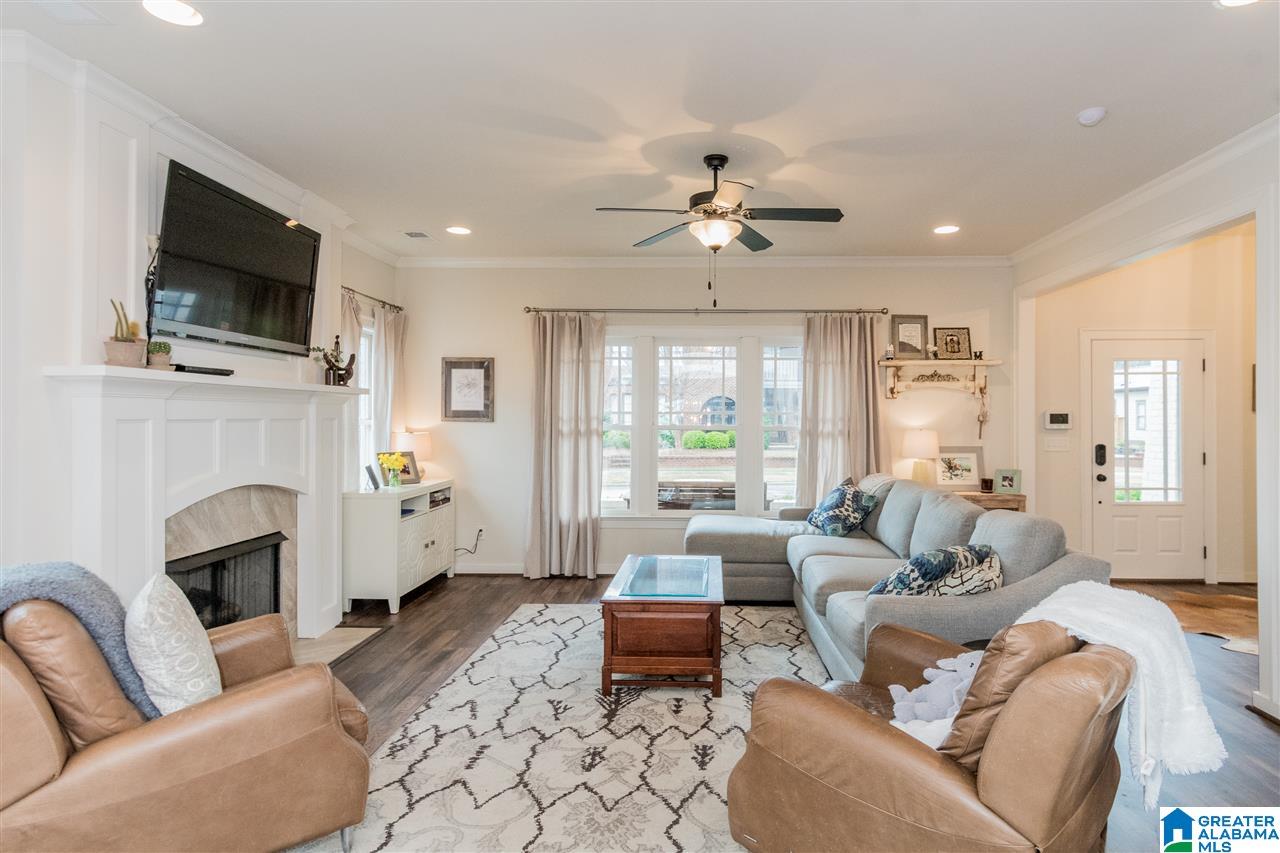 6345 Spring Street Trussville, AL 35173 - Photo 8 of 32